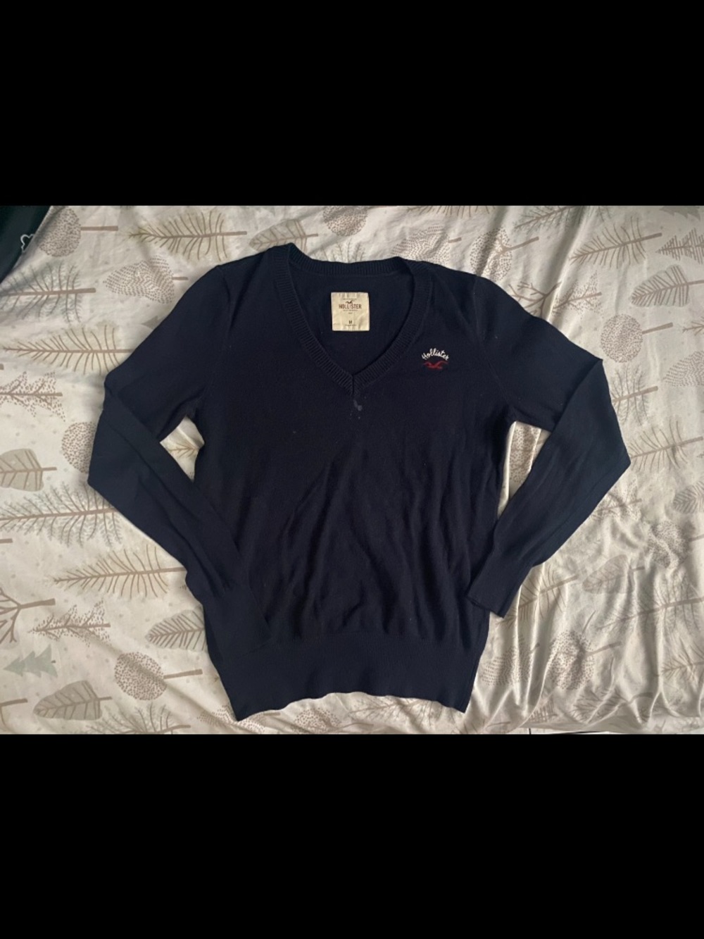 Classic V-Neck Women’s Sweater - Navy